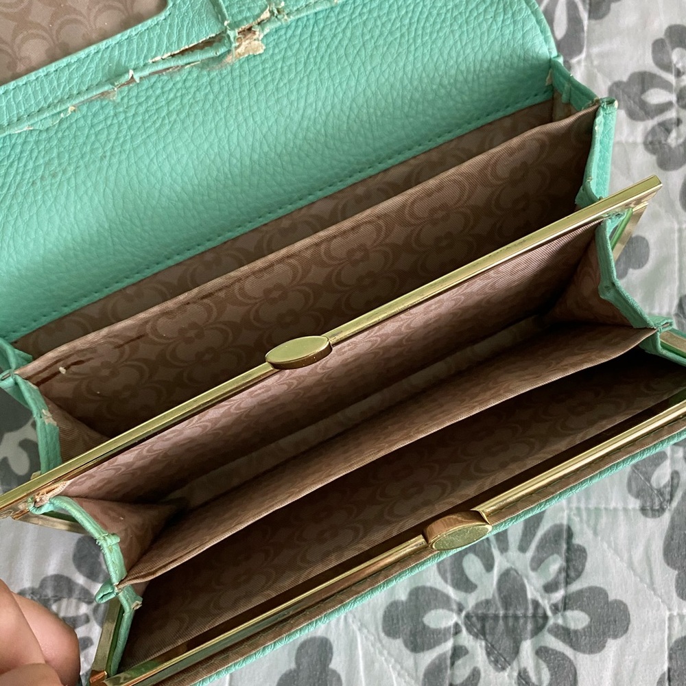 wallet - Picture 4 of 5